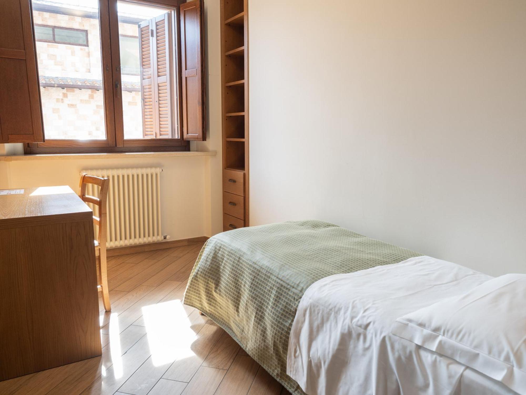 Hotel Domus Laetitiae Assisi Esterno foto